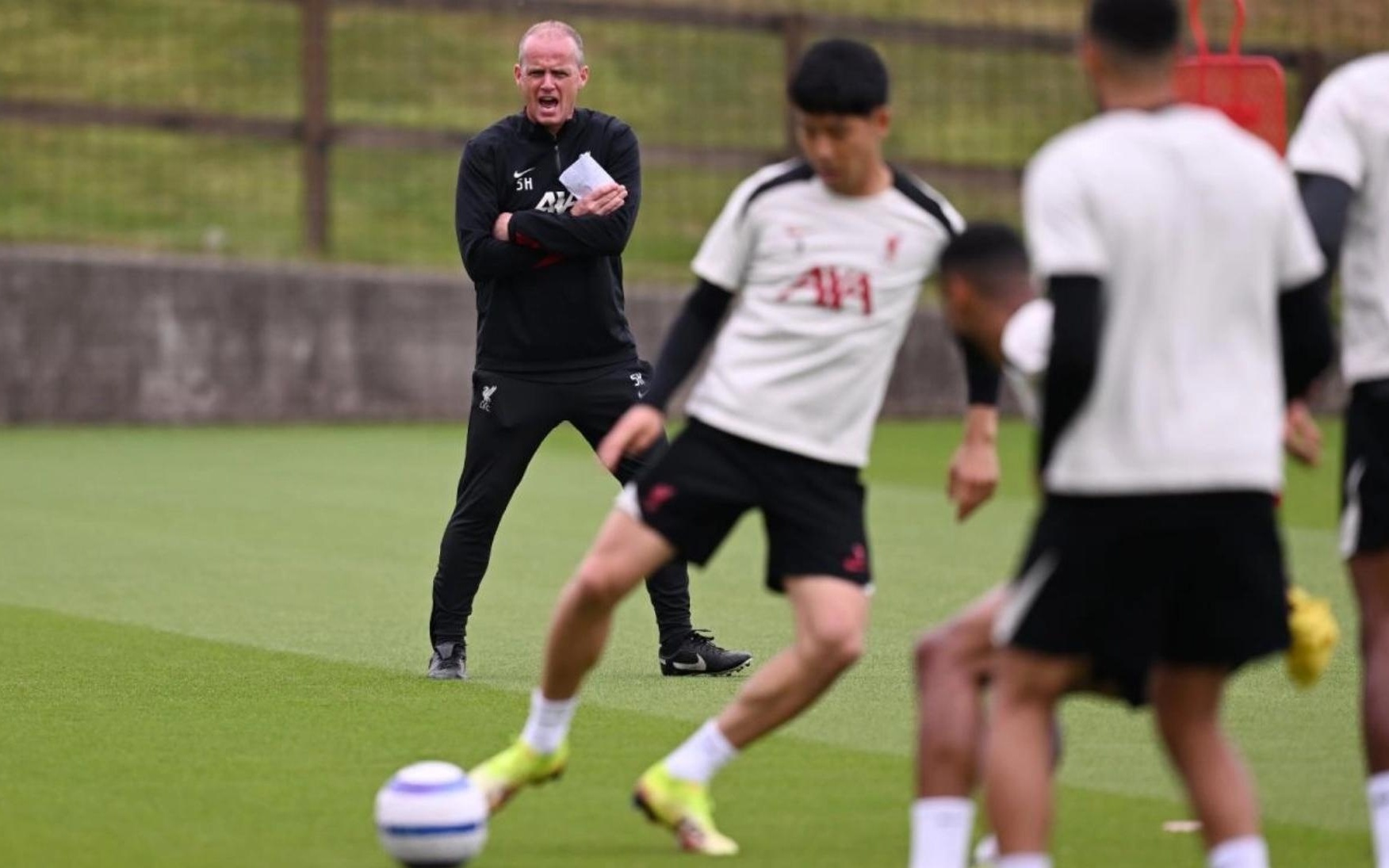 层都不得不 层都不得不